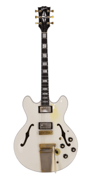 Gibson-ES-335-alex